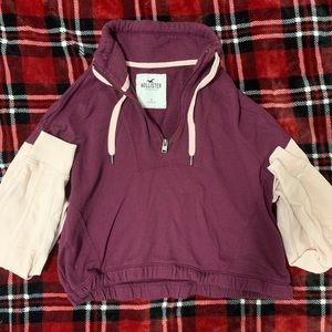 Cute Hollister hoodie!